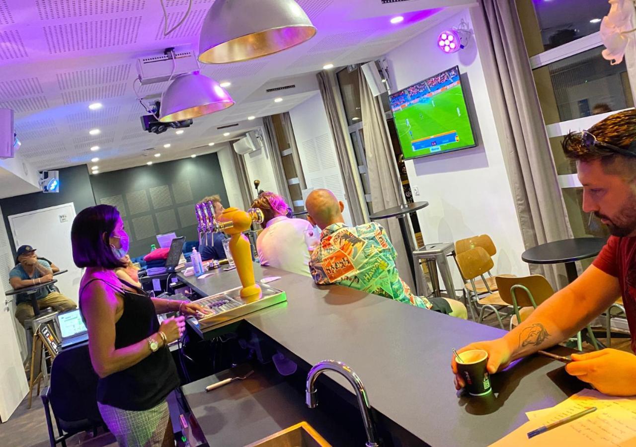 Hostel Flamingo Nimes Gare Centre エクステリア 写真